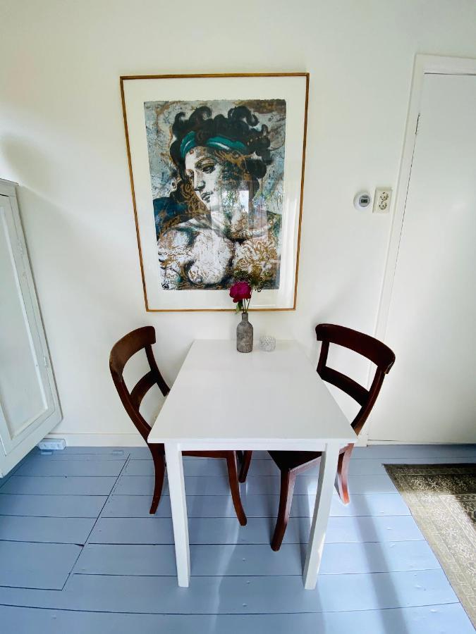 Villa Tiny House De Oude Berg à Bergen Extérieur photo