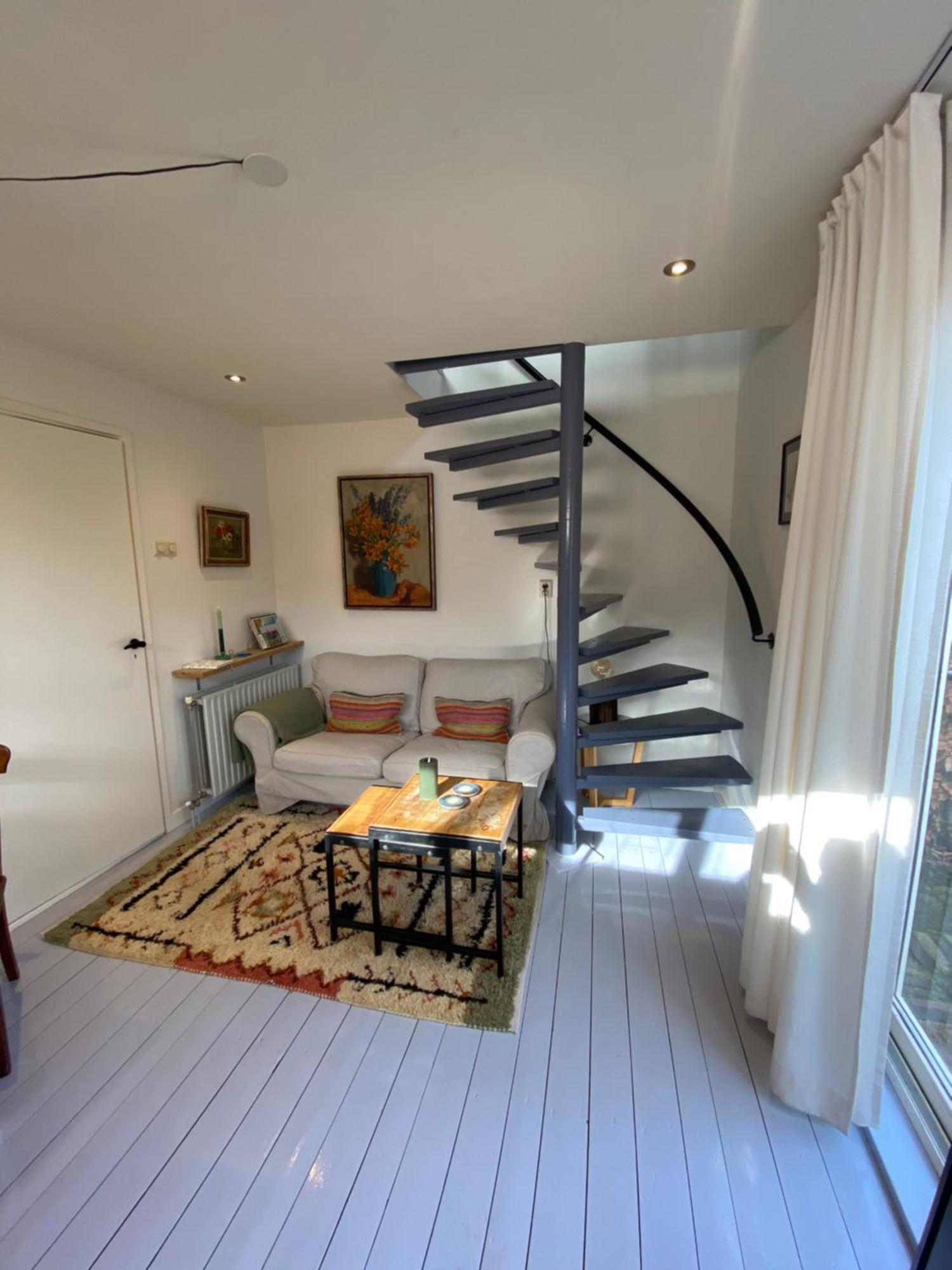 Villa Tiny House De Oude Berg à Bergen Extérieur photo